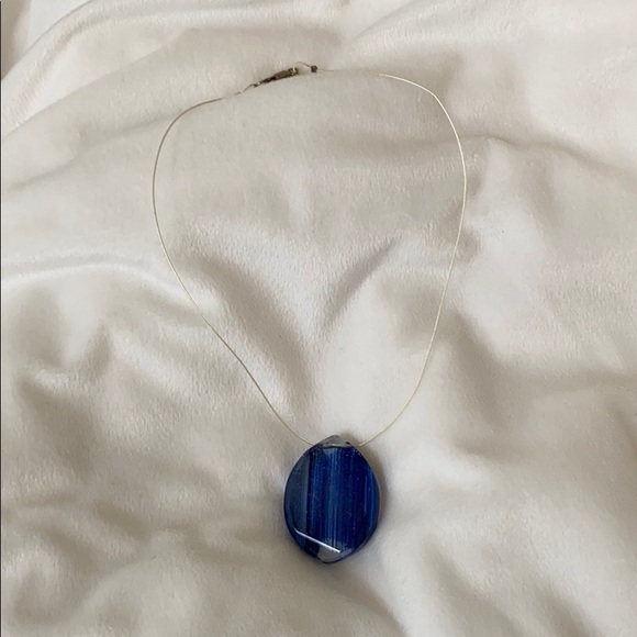 $15 Teardrop Pendant Choker/Necklace - Picture 4 of 6